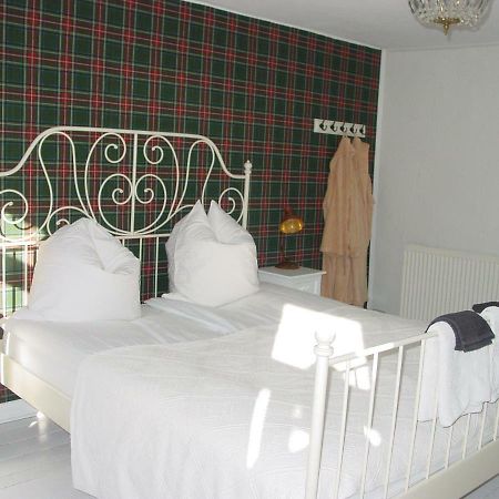 Helmarshausen Robert'S Bed & Breakfast מראה חיצוני תמונה