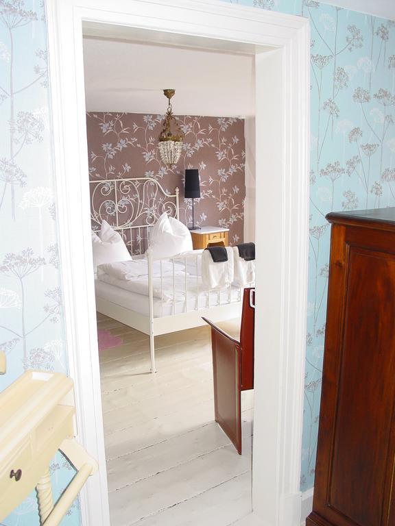 Helmarshausen Robert'S Bed & Breakfast מראה חיצוני תמונה