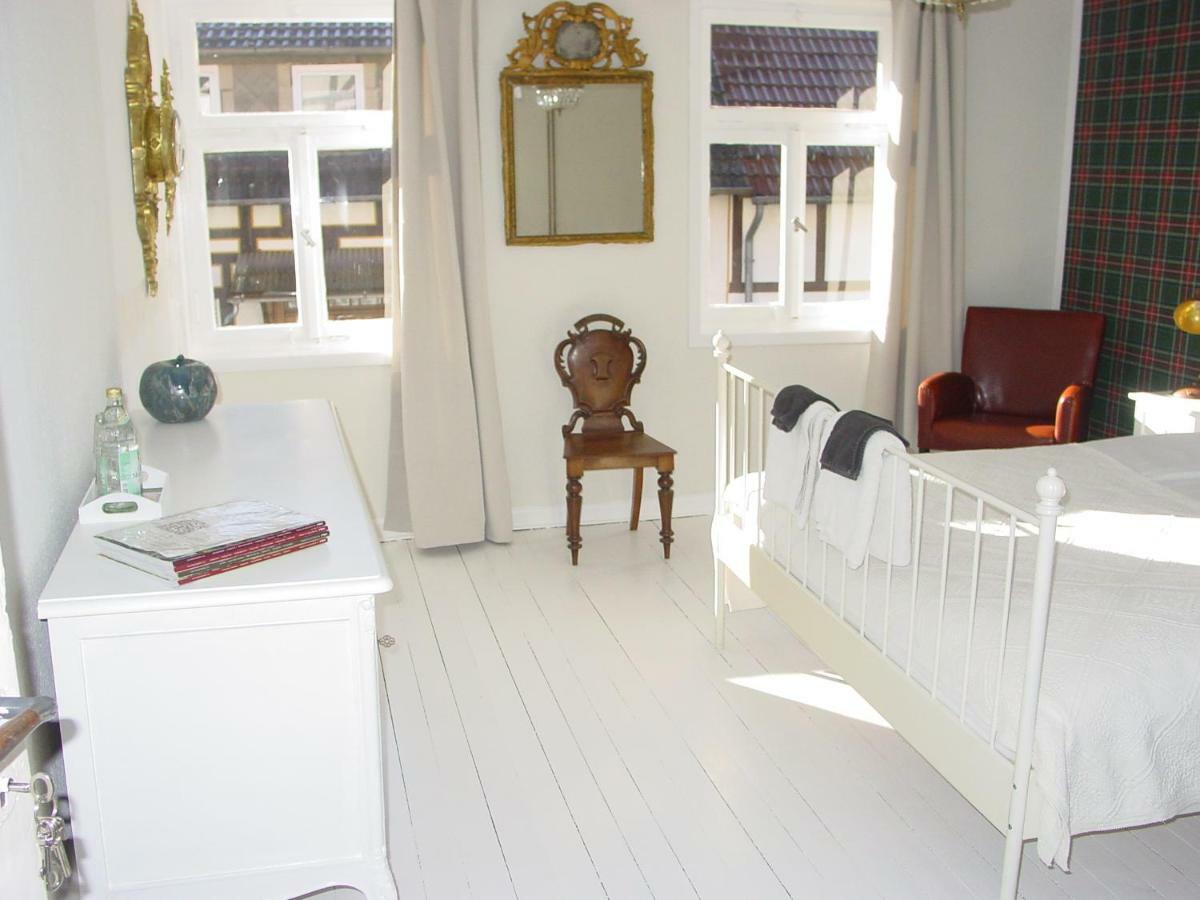 Helmarshausen Robert'S Bed & Breakfast מראה חיצוני תמונה